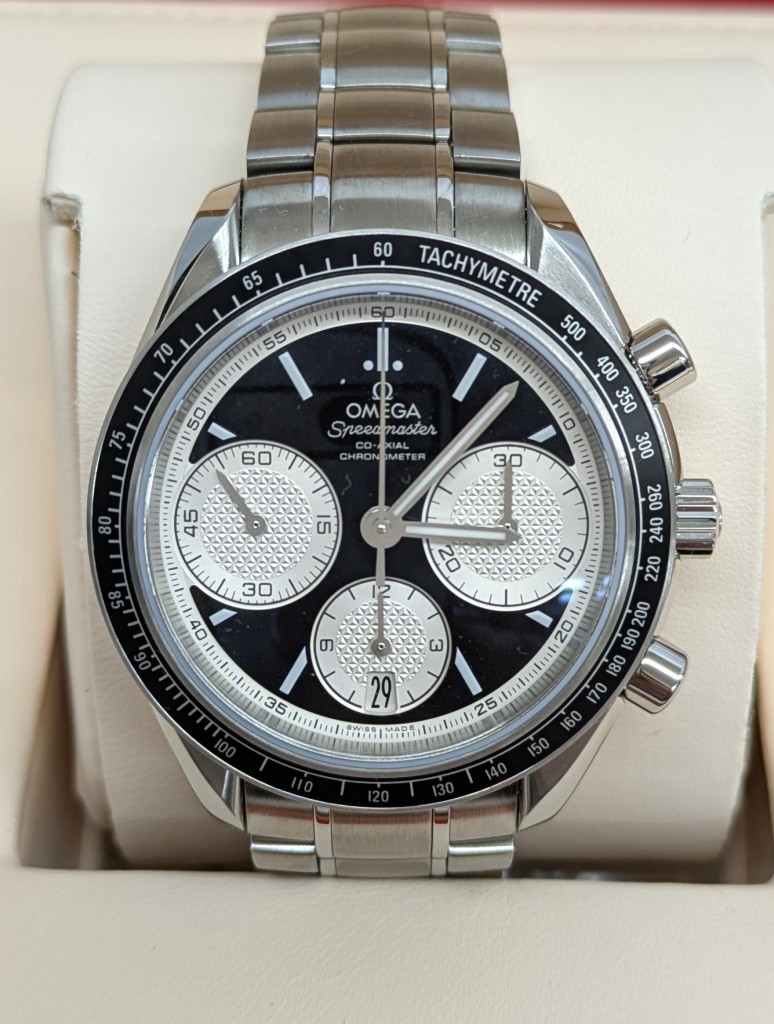 PXL_20251211_052046832