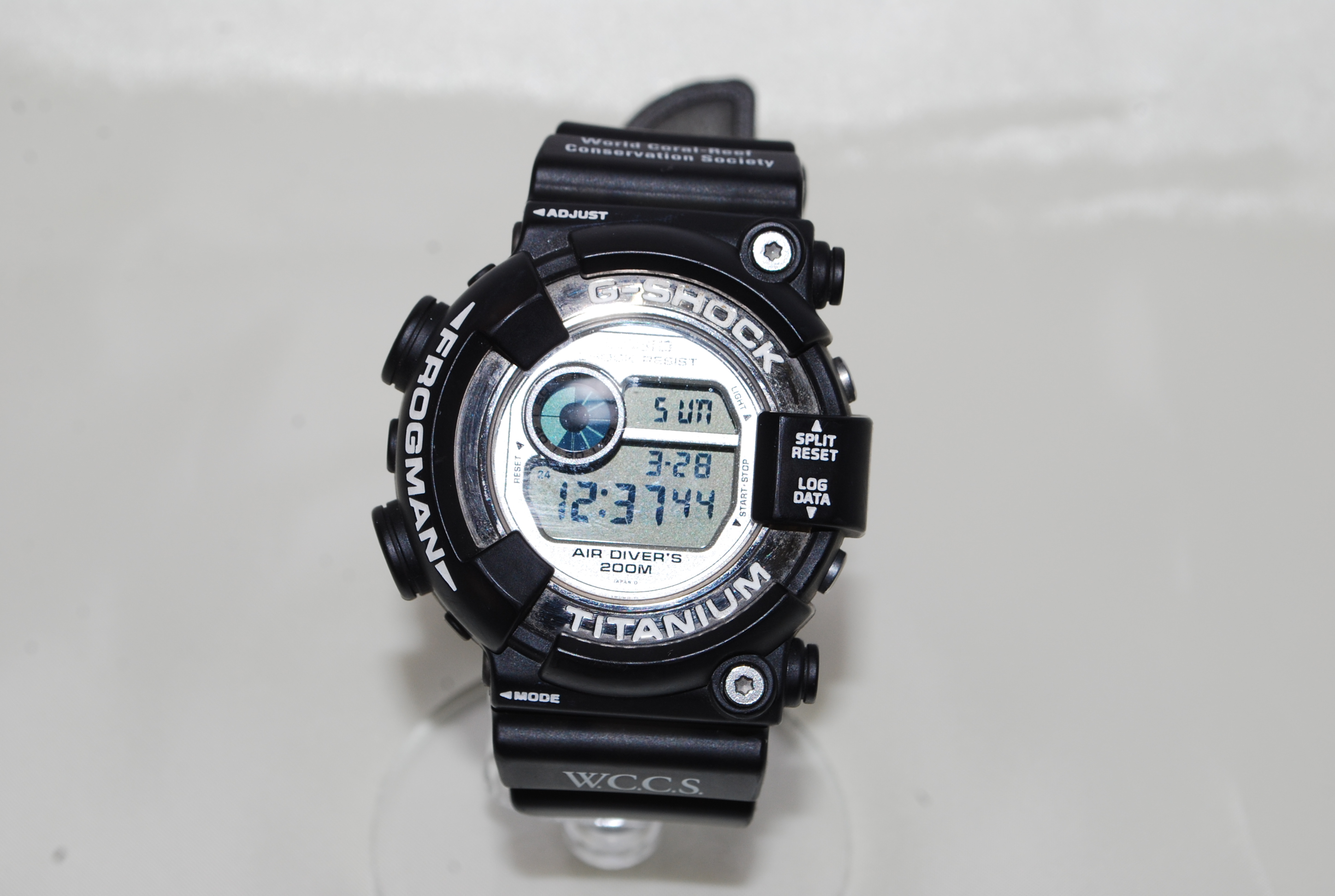 新入荷 CASIO G-SHOCK FROGMAN DW-8201WC マンタ 入荷 | リサイクル