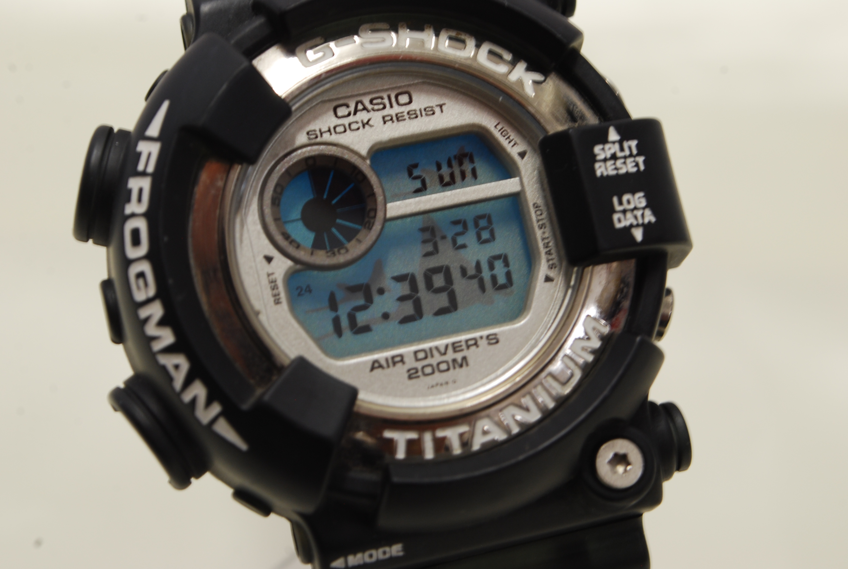 新入荷 CASIO G-SHOCK FROGMAN DW-8201WC マンタ 入荷 | リサイクル